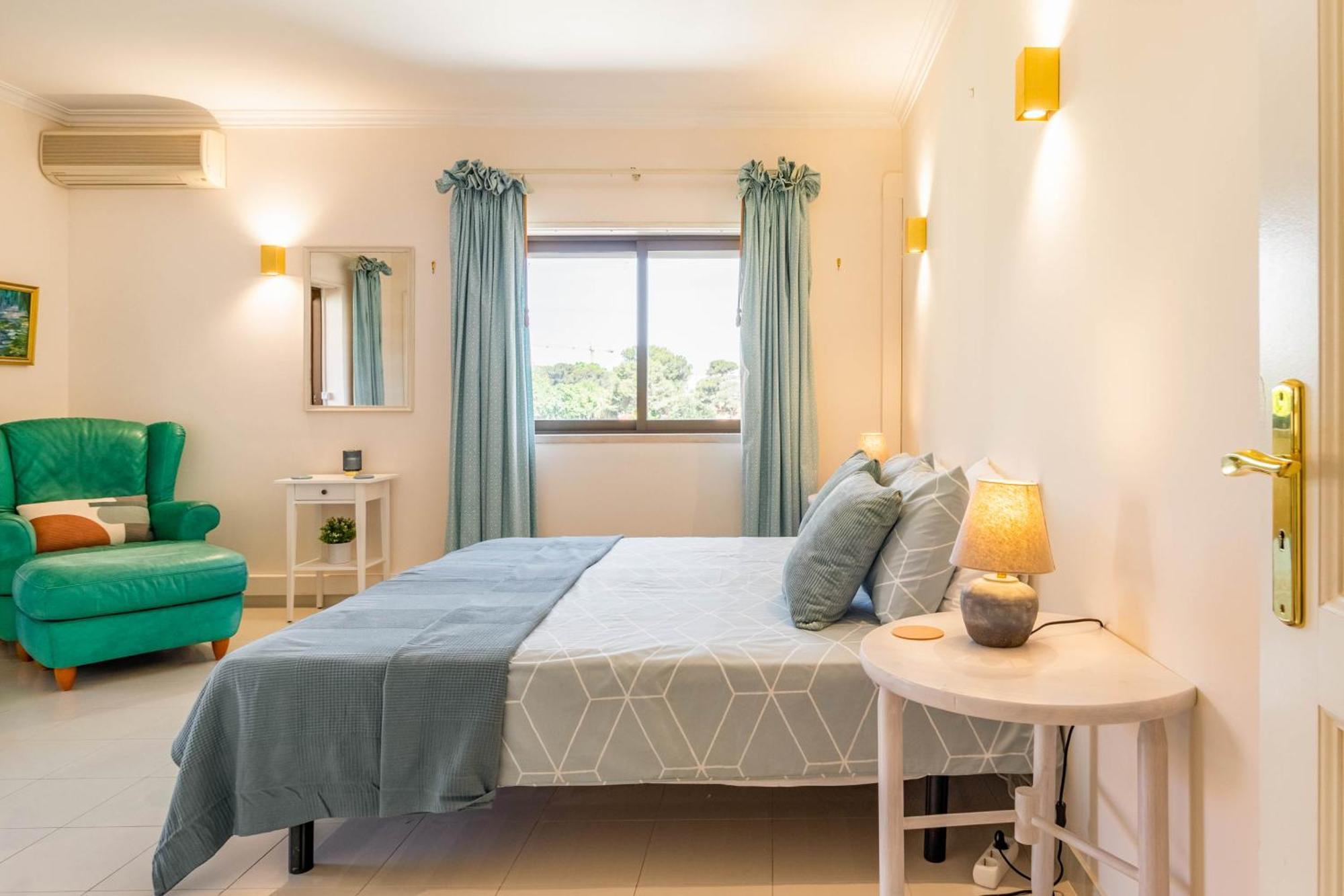 Central Cascais Apartment With Private Parking Exteriér fotografie
