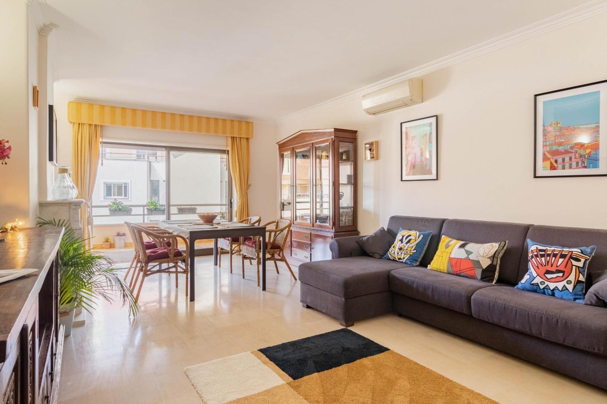 Central Cascais Apartment With Private Parking Exteriér fotografie