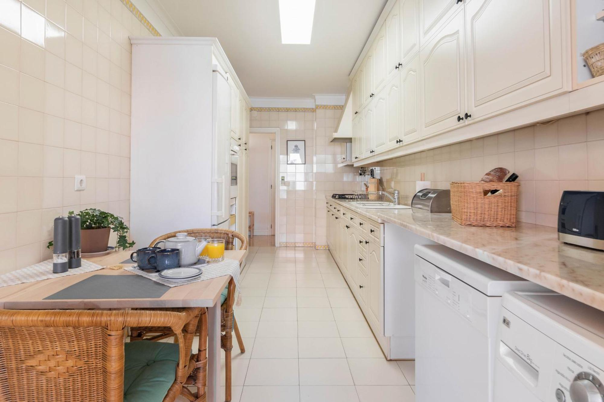 Central Cascais Apartment With Private Parking Exteriér fotografie